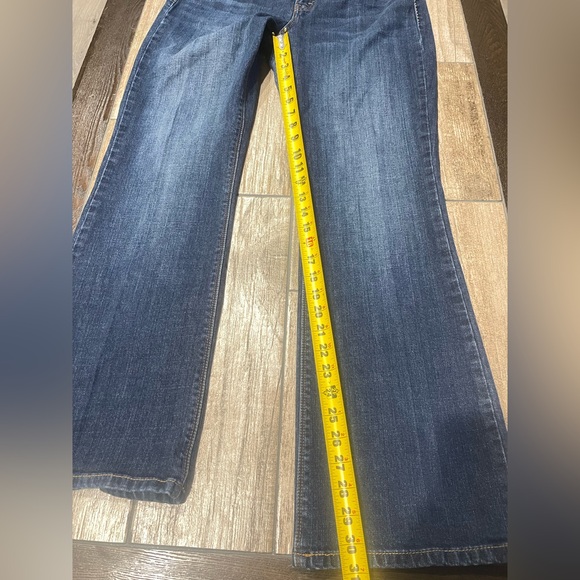 Levi’s Slender Boot Cut 526 Women’s Western Denim Jeans - Picture 9 of 9